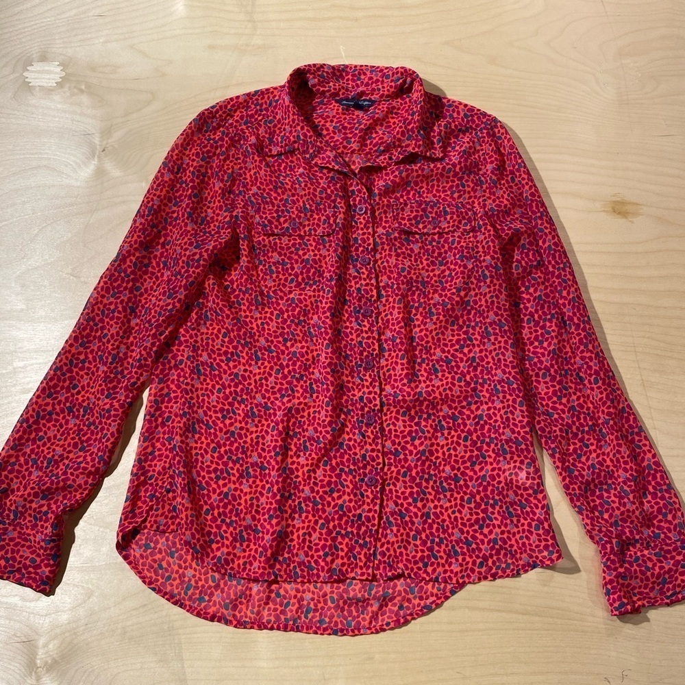 American Eagle Sheer Button up Blouse Size Small (FL)